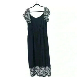 Lane Bryant Black Maxi Dress With White Embroidery On or Off Shoulder Size 20